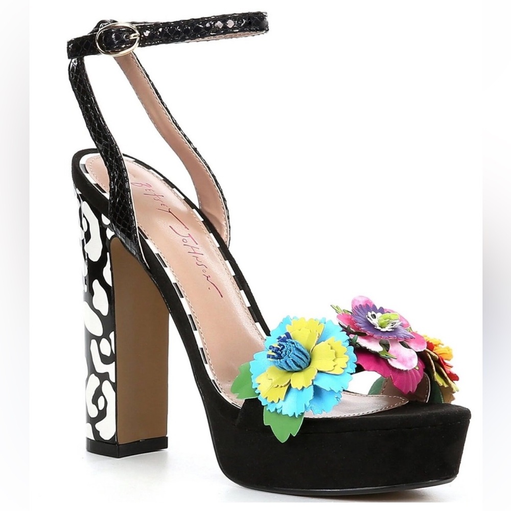 Betsey Johnson Milana heels flower size 9 party leopard
